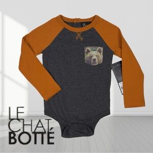 NWT Onesie Le chat botté